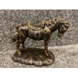 Cast metal horse ornament - Height 15cm x 20cm Length