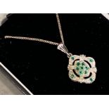 Silver & emerald pendant & silver chain