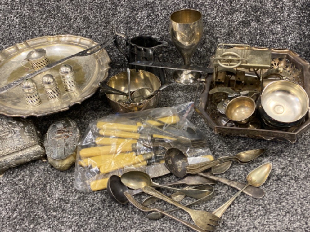 Crate of miscellaneous silver plated ware including cutlery, trinkets & salt shakers etc