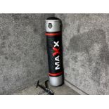 MaXx “Pro boxing gear” punch bag, with wall bracket