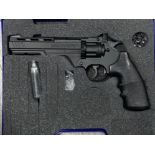 Crosman “Vigilante” .177 cal gas air gun - Magnum/Revolver, in original case with accessories