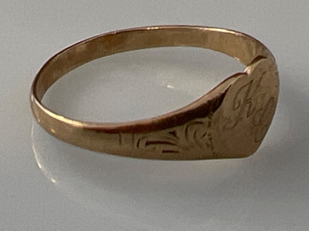 Ladies 9ct gold heart shaped ring. 1.2g size N1/2, - collection from the 27th August - Bild 2 aus 2