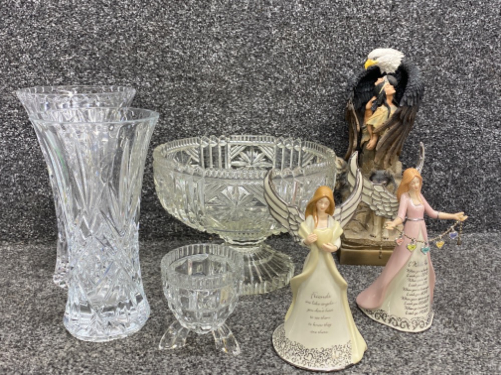 A lot comprising of cut glass items including 2 vases, 1 fruit bowl etc also it includes 2 angle