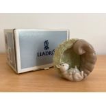 Lladro 8069 “Squirrel natural frame” in good condition and original box