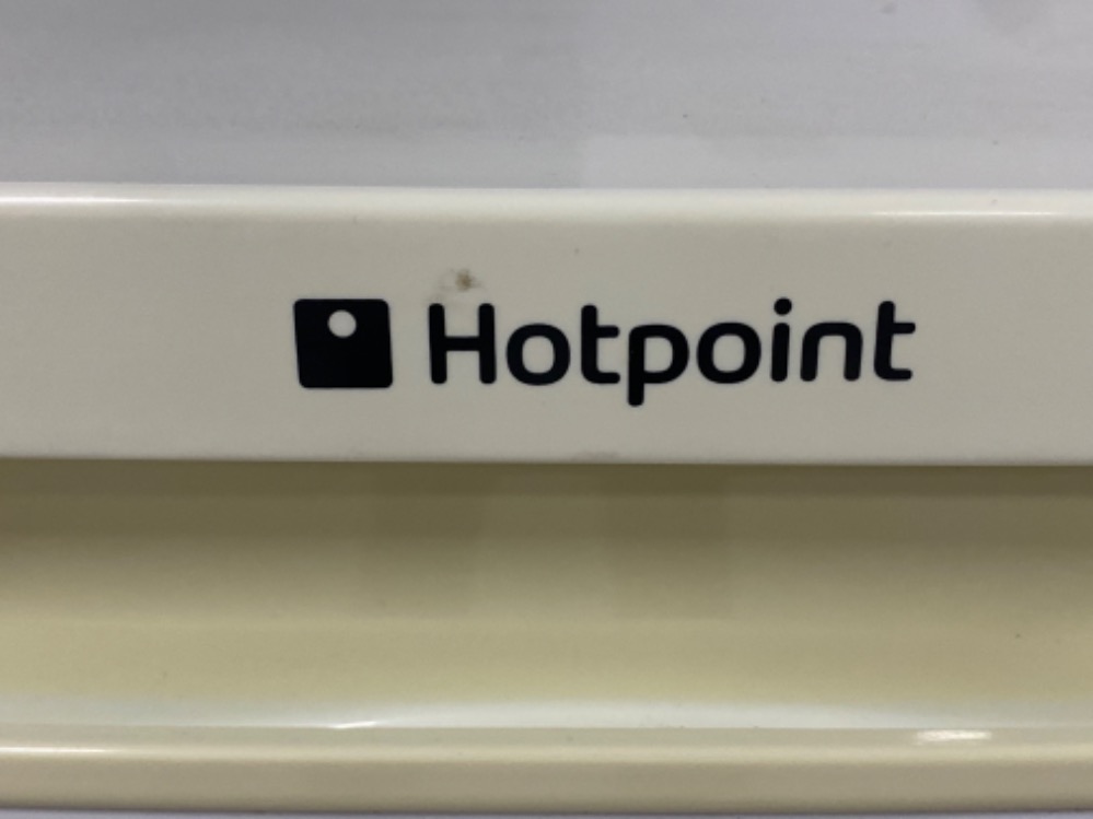 Hotpoint underbench fridge - Bild 3 aus 3