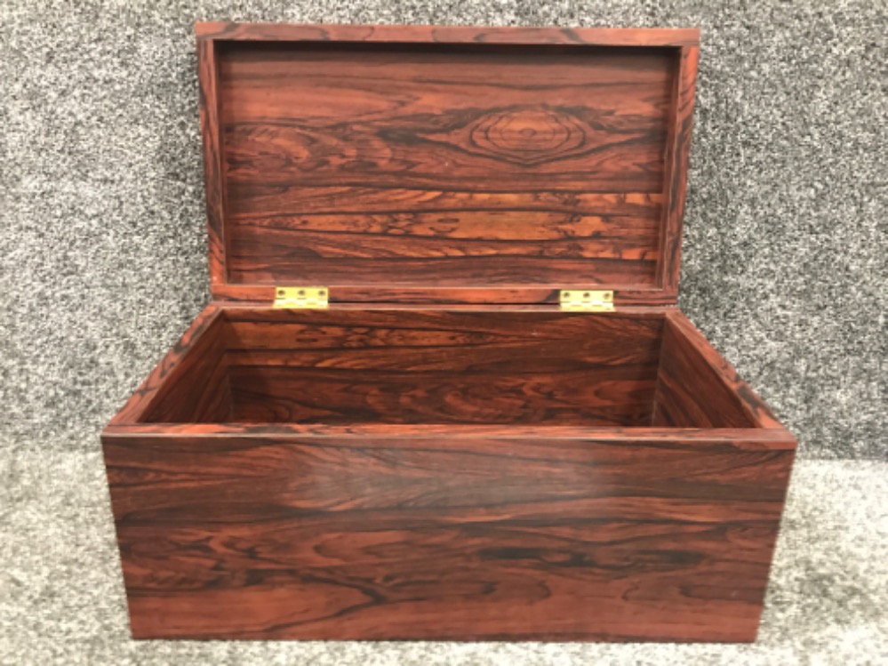 Large modern storage chest 21x46x26cm - Bild 2 aus 2