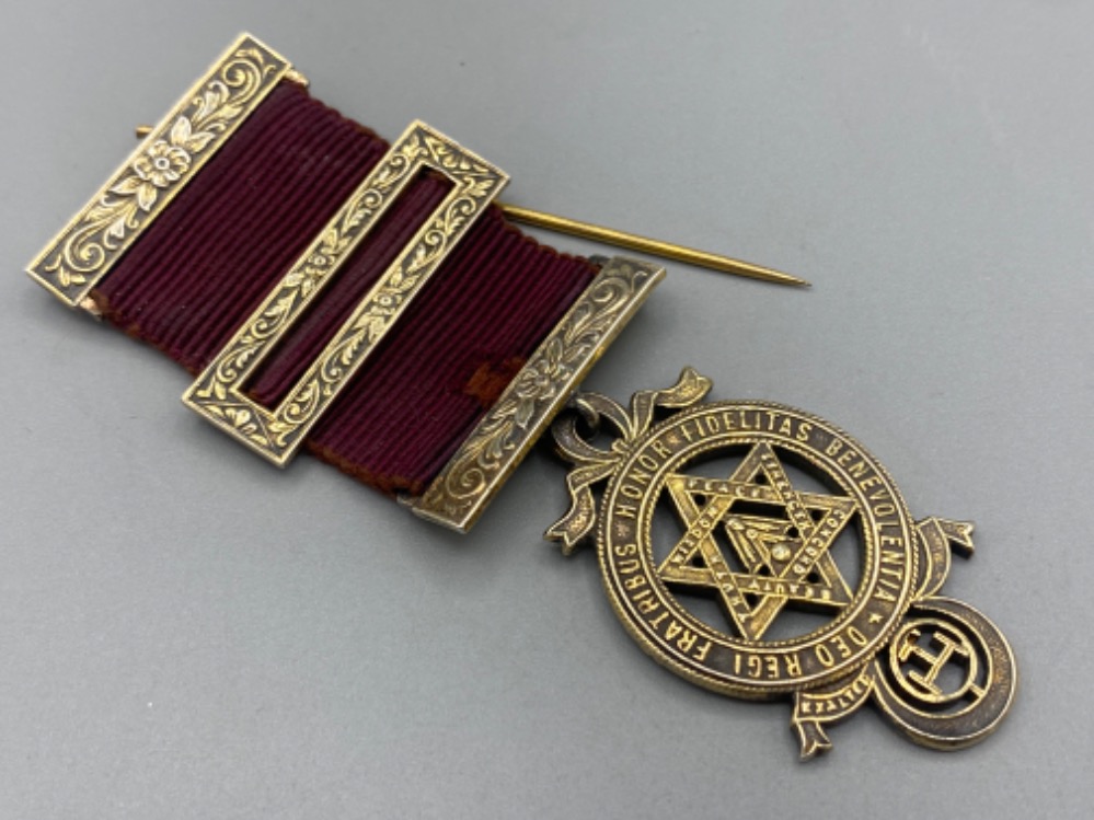 Vintage silver gilt masonic chapter medal (Birmingham 1953