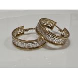 Ladies 9ct gold fancy patterned hoop earrings. 3.7g