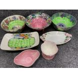 A total of Seven pieces of Maling lustre ware includes 3x large bowls, sundae dish etc