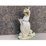 A Nao by Lladro figure ‘girl dancing with birds’