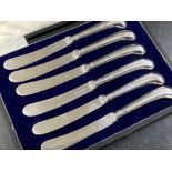 Hallmarked Sheffield silver 1918 6 piece silver handled knife set, with original case