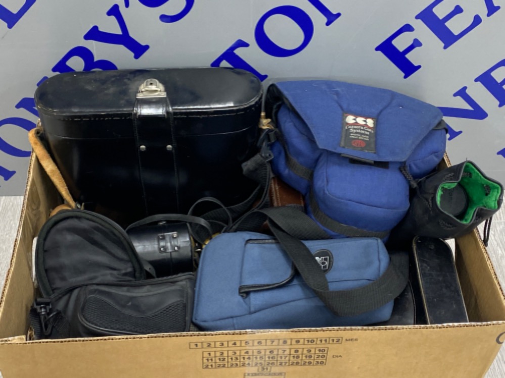 Box of caneras and accessories including lens, camera bags etc
