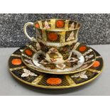Abbeydale imari chrysanthemum pattern China trio set - cup, saucer & plate