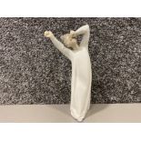 Lladro 4870 awakening in good condition