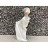 Lladro figure 4873 girl kissing