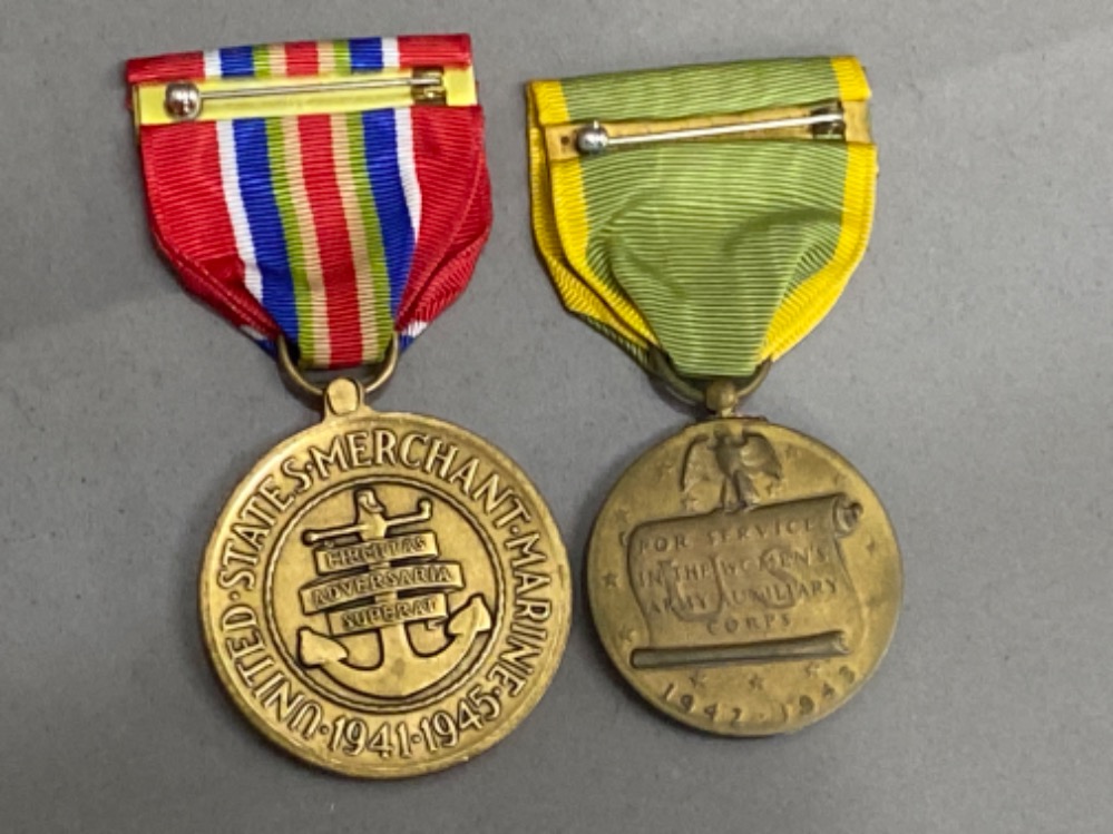 2x military war medals includes Merchant marine medal ‘WW2’ issued 1946 onwards & medal for woman’ - Image 2 of 2