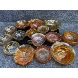 Tray lot comprising of 15 pieces of carnival glass - mainly bowls
