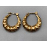 Pair of 9ct yellow gold hoop earrings - 2.1g