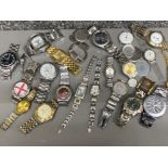 Tray of miscellaneous ladies & gents wristwatches