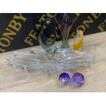 Job lot of miscellaneous pieces of art glass, including Caithness paperweights, Josef HOSPODKA