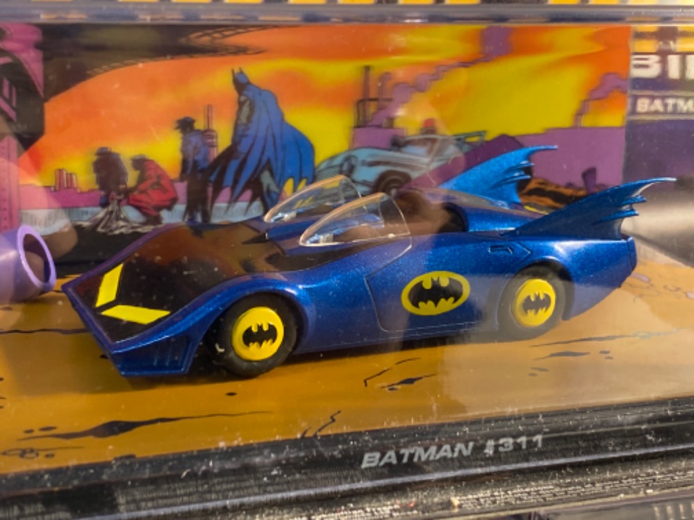 9x eaglemoss Batman automobilia diecast cars and matching magazines with original boxes - Bild 2 aus 3