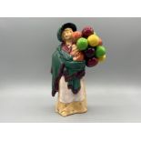 Royal Doulton HN 583 The balloon seller figurine, in good condition