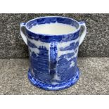 Large blue and white willow patterned Maling triple handled cup - H18.5cm