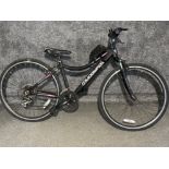 Ladies Muddyfox Tempo 200 front suspension mountain bike in black - very light frame