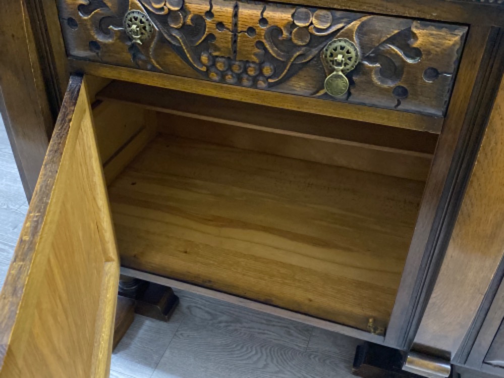 Antique Carved oak sideboard fitted 2 drawers & below cupboards, from St. Cuthbert's Church, - Bild 3 aus 3