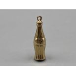 9ct gold Coca Cola bottle charm/pendant (.81g)