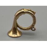 9ct gold hallmarked Trumpet charm/pendant (1.04g)