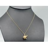 9ct yellow gold elephant pendant on chain weighing 1.84 grams