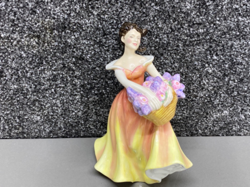 A Royal Doulton Lady figure HN 2410 ‘Lesley’