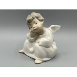 Lladro 4539 ‘Angel thinking’ in good condition