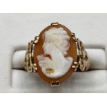 Ladies stunning 9ct gold Cameo ring, size L (2.68)