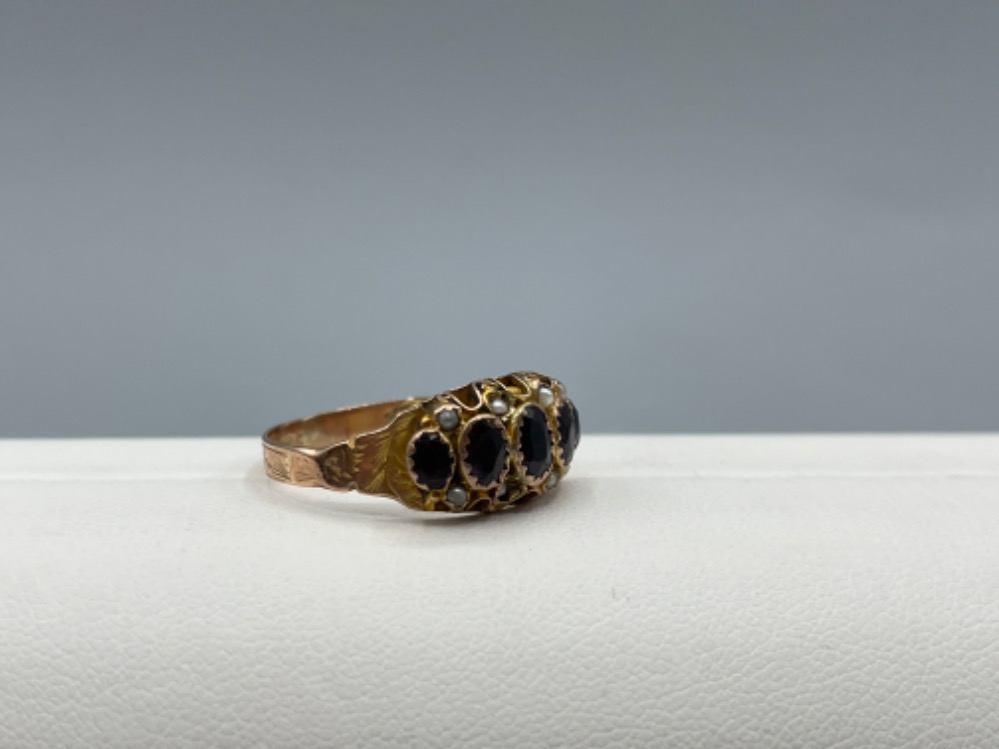 9ct Yellow Gold Garnet & Seed Pearl Ring - This Ring is Chester Hallmarked from the Edwardian - Image 3 of 6