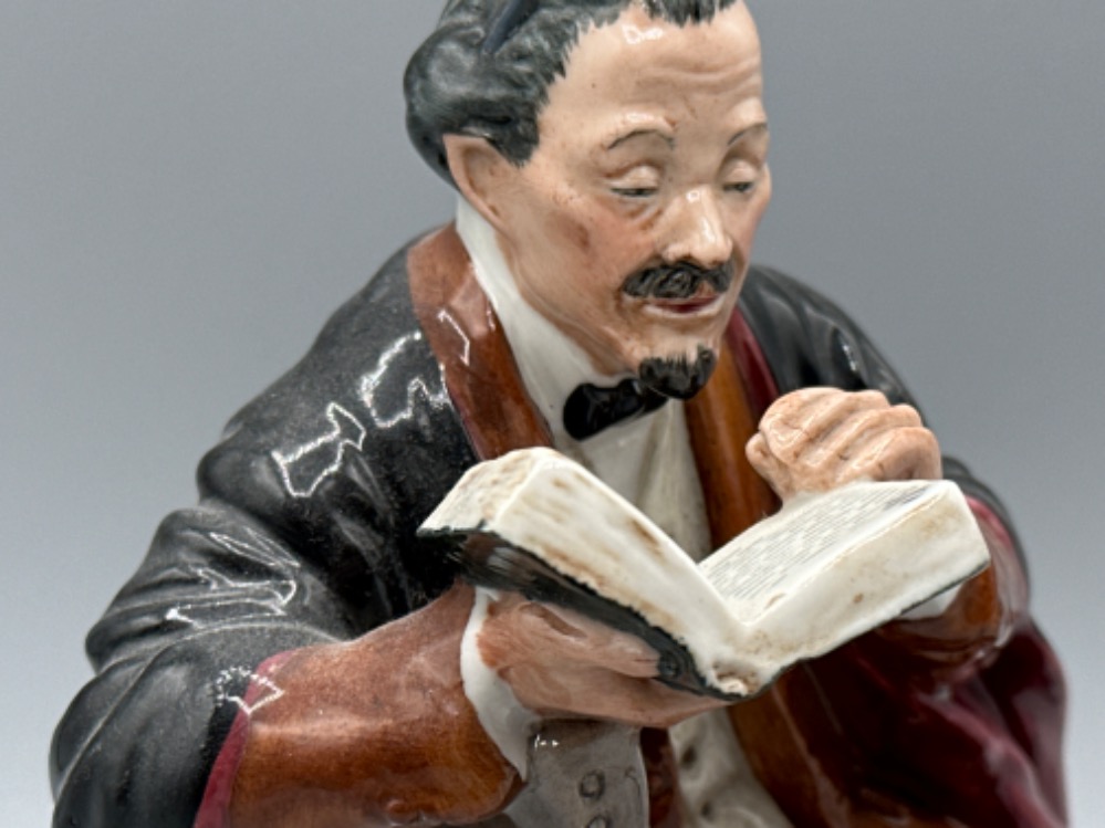 Royal Doulton figure H.N 2281 - The Professor (issued 1964) Height 18cm - Image 2 of 3