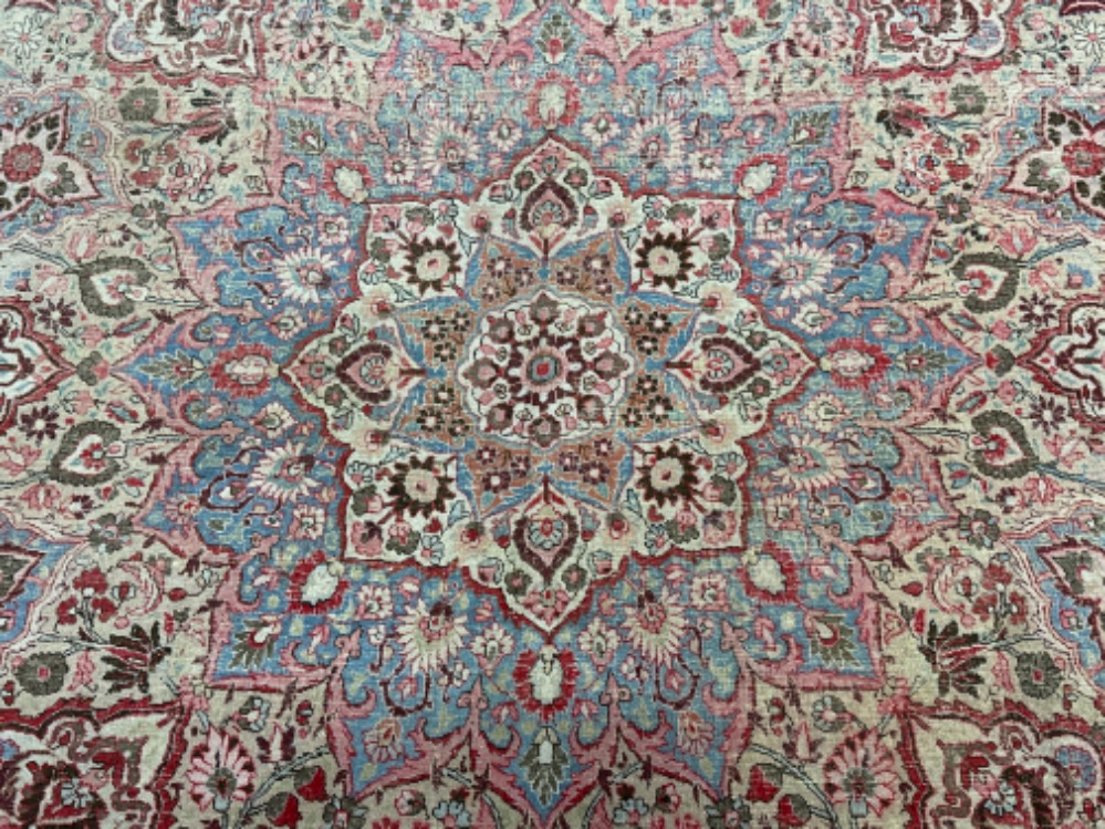 Large Persian Nain Laa carpet - 520cm x 395cm - Image 2 of 3