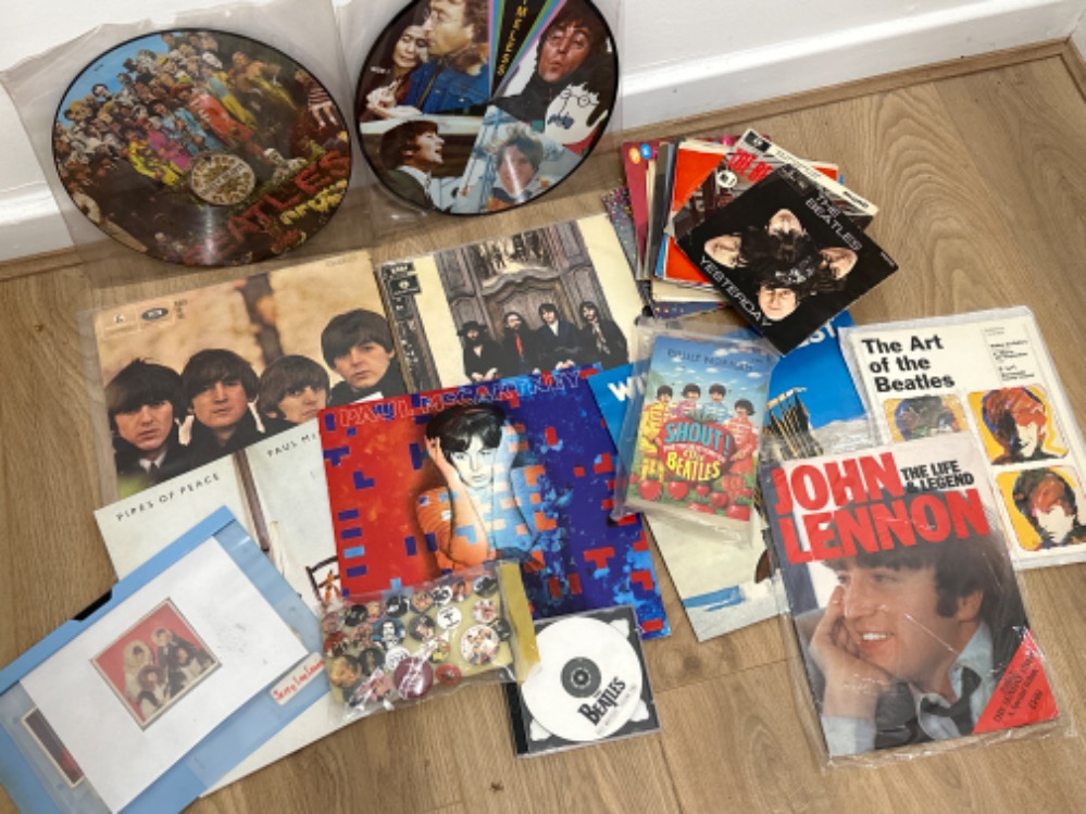 Box lot containing miscellaneous Beatles records including picture LPs, also includes John