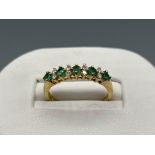 Ladies 18ct gold Emerald and diamond ring, size P (2.93g)