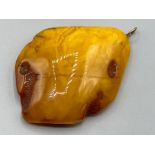 Large amber butterscotch pendant - H-8.5cm x W-6cm - 40g total weight