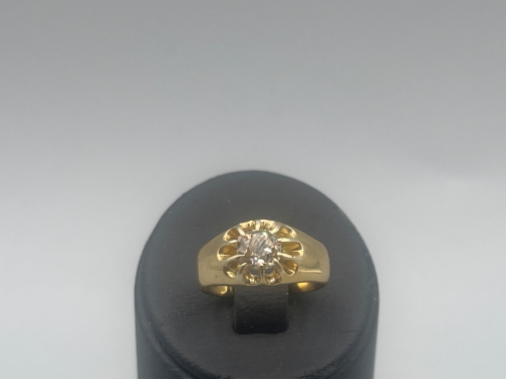 18ct Yellow Gold G.Bros Victorian hallmarked old cushion cut gypsy ring with an approximate 0.75