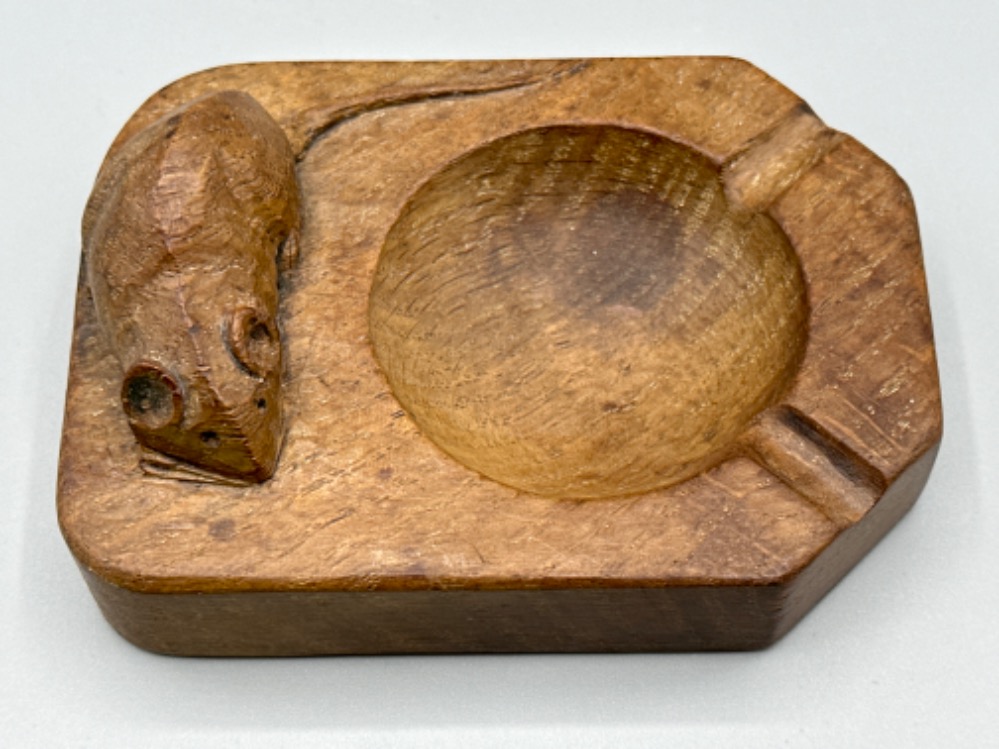 Robert “Mouseman” Thompson carved solid oak ashtray - 10x7.5cm