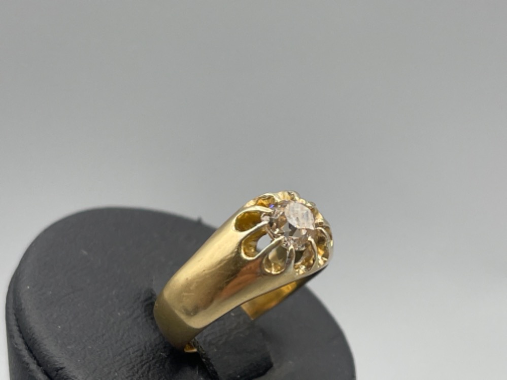 18ct Yellow Gold G.Bros Victorian hallmarked old cushion cut gypsy ring with an approximate 0.75 - Image 2 of 5