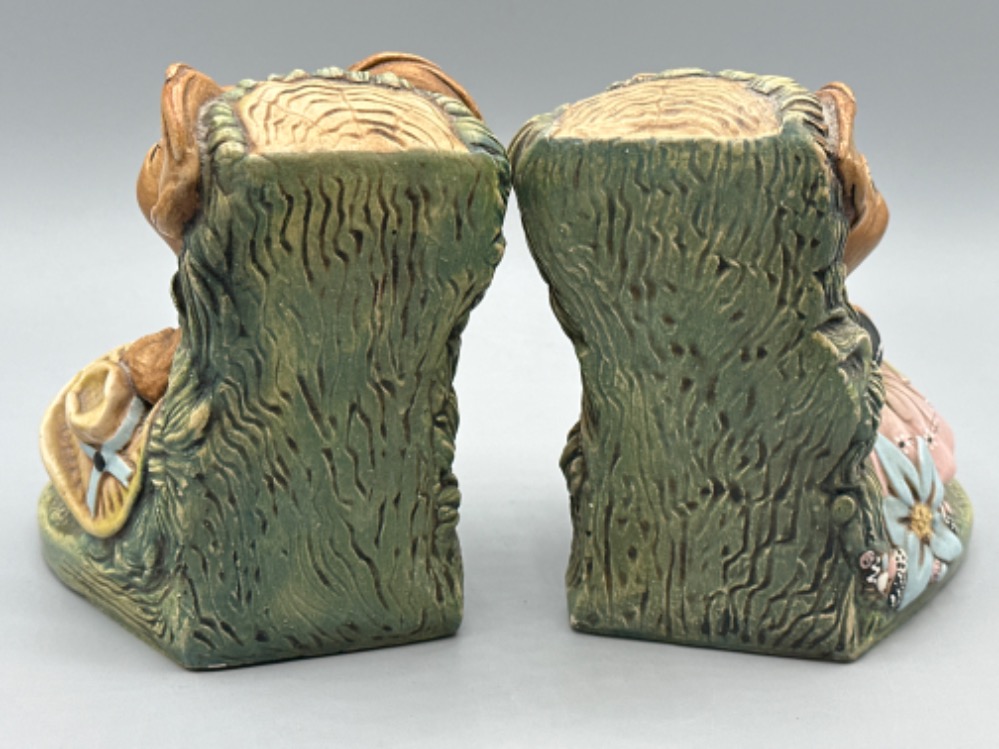Pair of rare hand painted Pendelfin “Stonecraft” Rabbit bookends - Blue Burnley England - height - Image 2 of 3