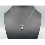 Ladies 18ct white gold Pearl and diamond heart pendant with 18ct white gold chain (3.54g)