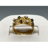 Ladies 9ct gold Pearl and Sapphire 8 stone fancy ring, size O (3.66g)