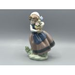 Lladro 5223 ‘Spring is here’ in good condition and original box