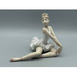 Lladro 6174 ‘Graceful pose’ in good condition and original box