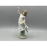 Lladro 6580 ‘Garden dance’ in good condition and original box